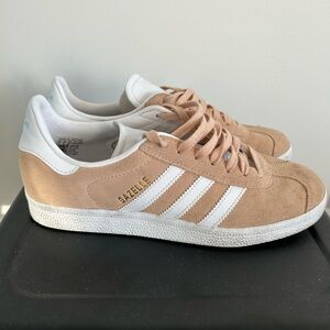 adidas Suede Low-Top Sneakers in Blush and White